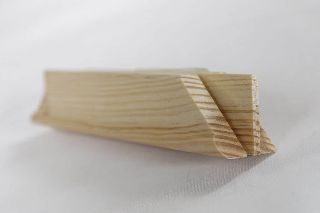 wooden stretcher bar detail
